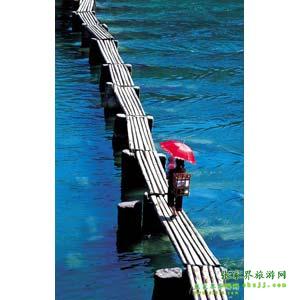 【長(zhǎng)沙往返尊惠系列1】：張家界、天子山、鳳凰、韶山、長(zhǎng)沙三晚四日游